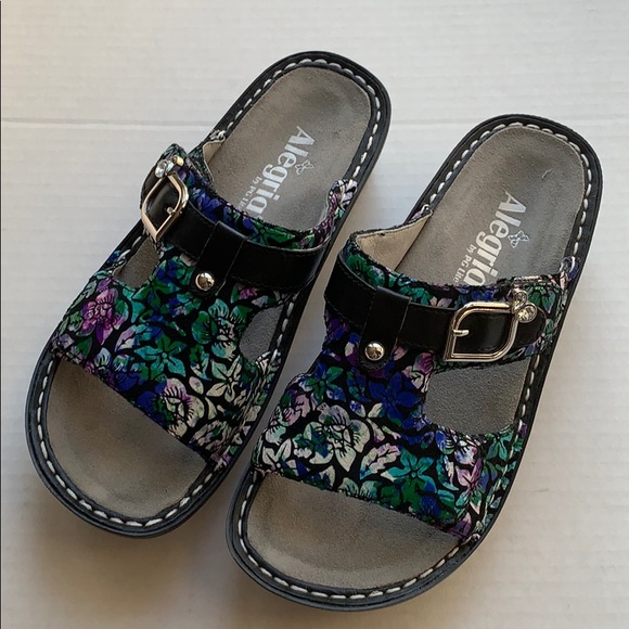 alegria sandals